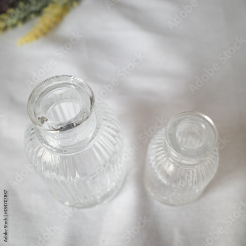 salt, glass, pepper, shaker, isolated, food, white, bottle, spice, seasoning, ingredient, table, container, cooking, kitchen, flavor, object, jar, metal, condiment, spices, sodium, medicine, sugar