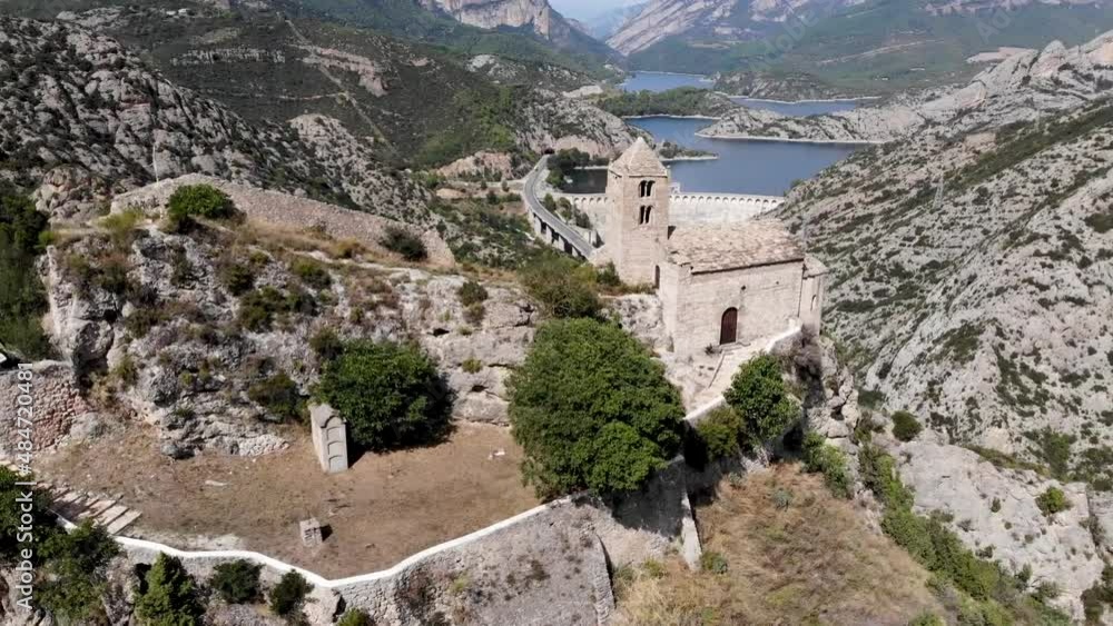 Roca de Sant Honorat i Castell-llebre en Peramola provincia de Lérida Catalunya Spain Roca de Sant Honorat i Castell-llebre en Peramola provincia de Lérida Catalunya Spain