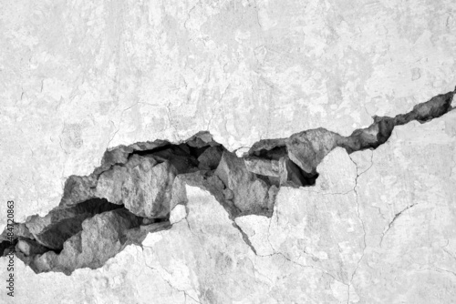 Obraz na plátně Big crack on gray wall, abstract image of the horizontal cleft