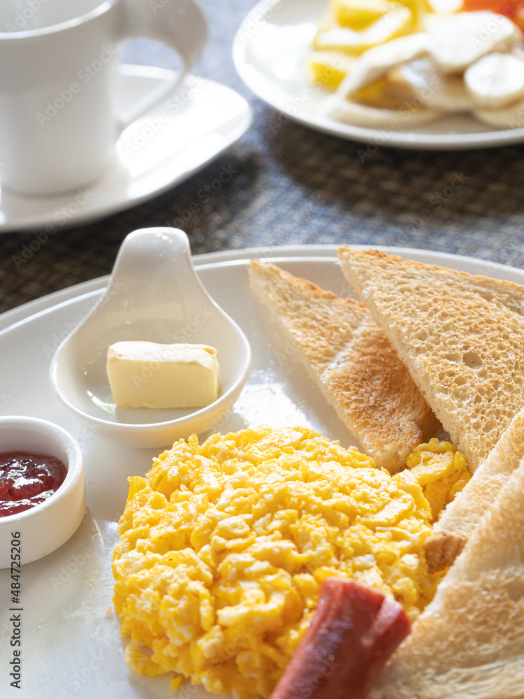 desayuno tipico colombiano en un hotel del centro histórico de