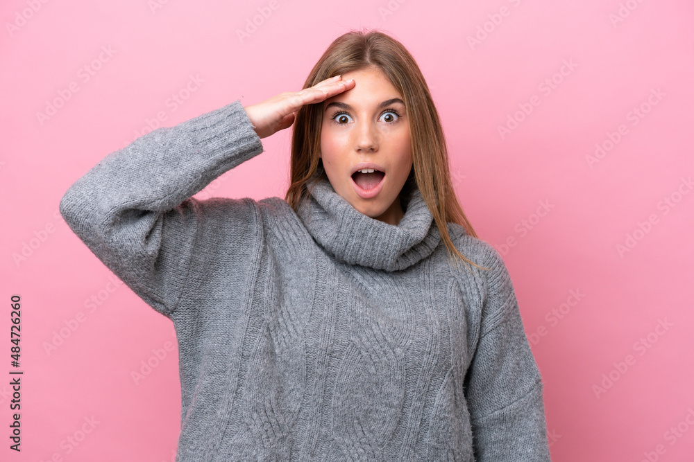 Young caucasian woman isolated on pink bakcground has realized something and intending the solution Young caucasian woman isolated on pink bakcground has realized something and intending the solution