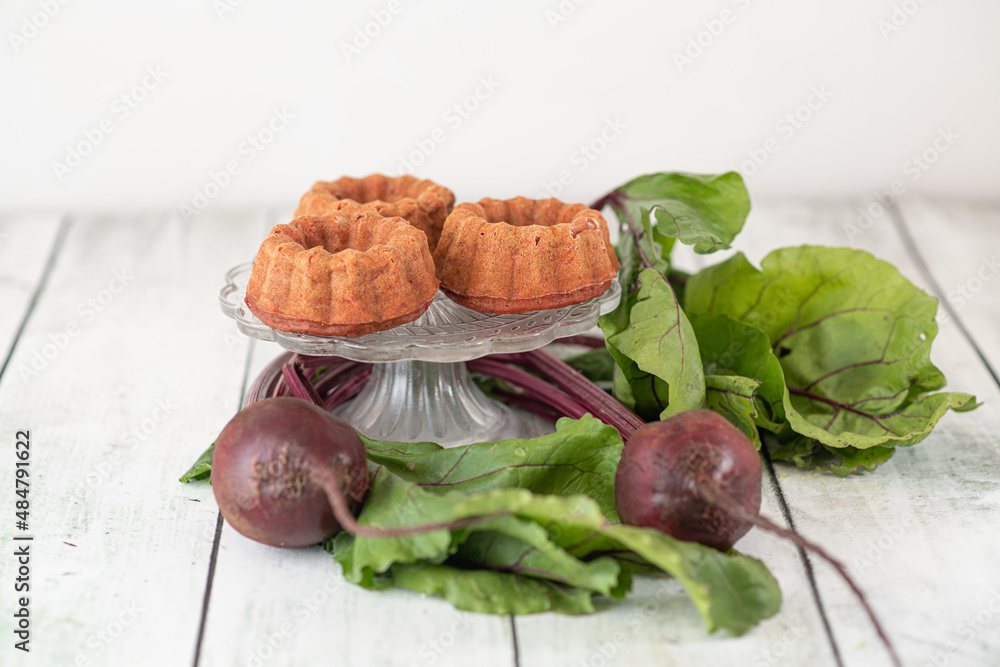 Beet mini cakes