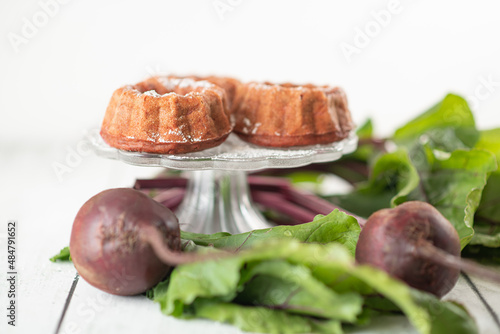 Obraz na płótnie Beet mini cakes w salonie