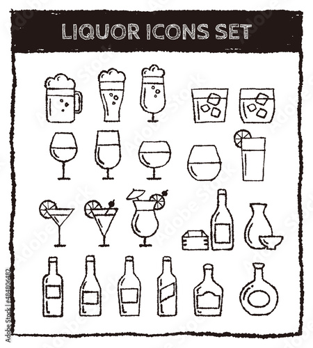 手描きのかわいいお酒アイコンイラストセット　ビール、ワイン、カクテル、日本酒、ブランデー、ウィスキー