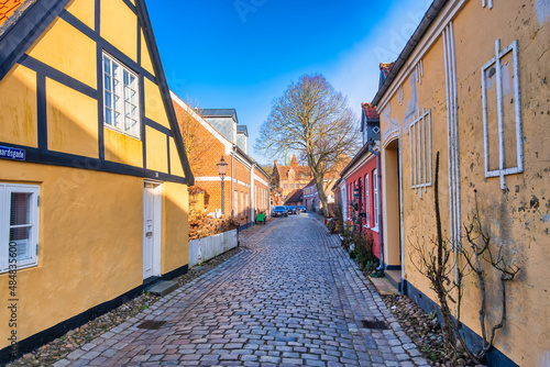 Cobbled streets in the old medieval city Ribe, Denmark © Frankix