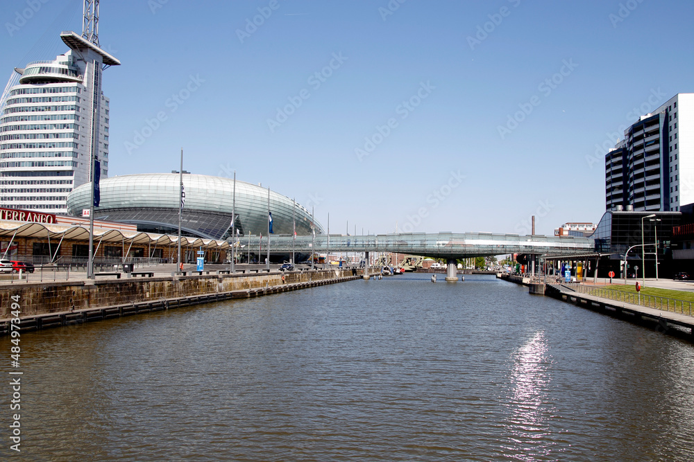 Glass Bridge, Climate House, Old Harbor, Bremerhaven, Hanseatic City of Bremen, Germany, Europe