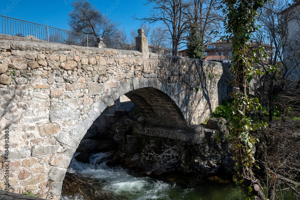 Puente Viejo or Puente de la Cañada Real, an old medieval bridge recently restored.