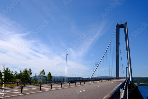 Högakusten bridge