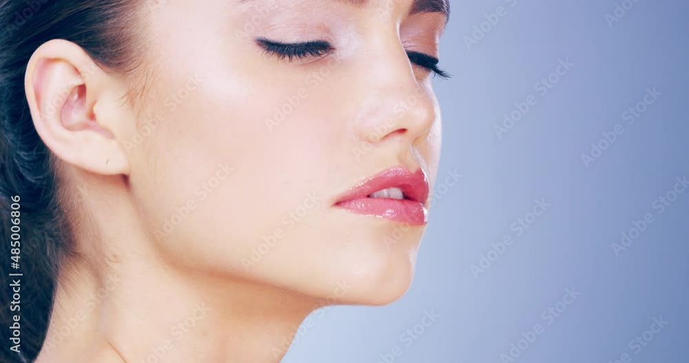 Head shot of woman with flawless skin. Beautiful young woman posing in the studio. Gorgeous woman with glowing skin. Woman with smooth skin against studio background. Skincare concept. Head shot of woman with flawless skin. Beautiful young woman posing in the studio. Gorgeous woman with glowing skin. Woman with smooth skin against studio background. Skincare concept.