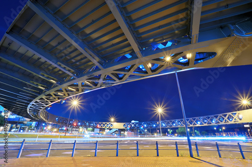 横浜みなとみらいの新港サークルウォークの夜景