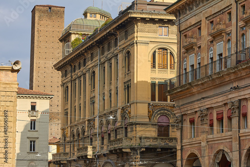 Piazza Re Enzo, Bologna (Italy)
