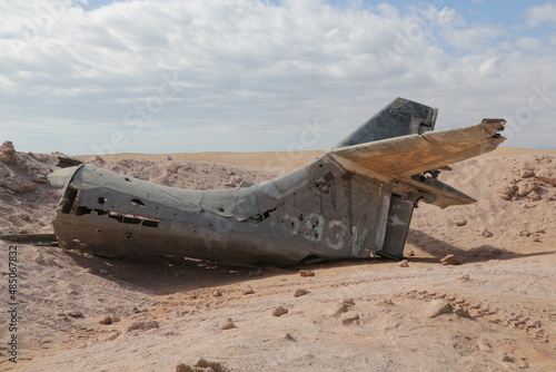 plane desert the antique kingdom