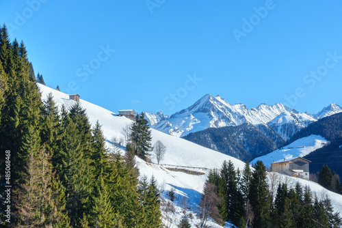 Winterlandschaft in den Tiroler Bergen