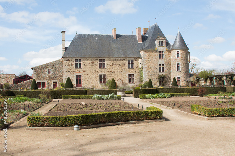 Logis de la Chabotterie, demeure typique du Bas-Poitou Logis de la Chabotterie, demeure typique du Bas-Poitou