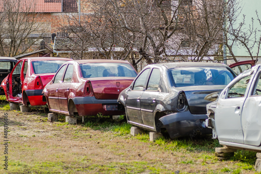 Car waste schools collected in front of car waste. Car waste schools collected in front of car waste.