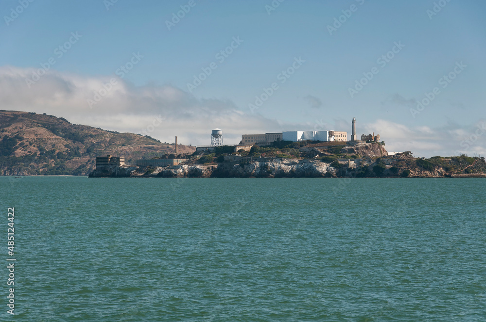 alcatraz island foggy sky san francisco california