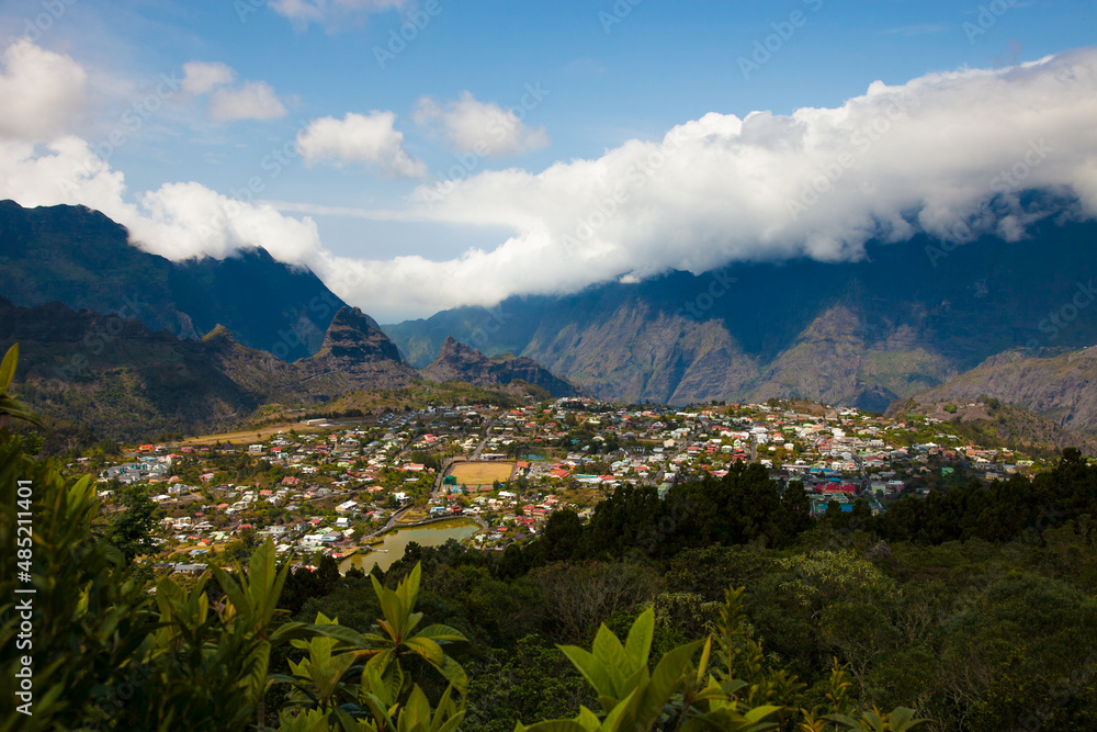Panorama de Cilaos ( Ile de la Réunion)