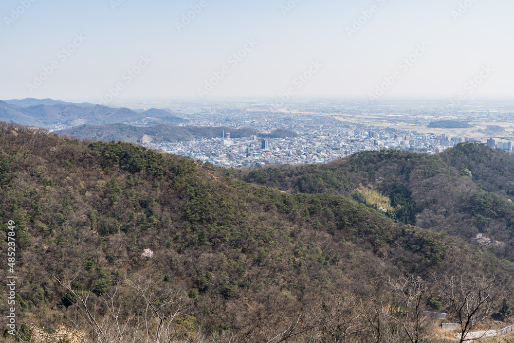 栃木百名山　天狗山　山頂から観る足利市の風景