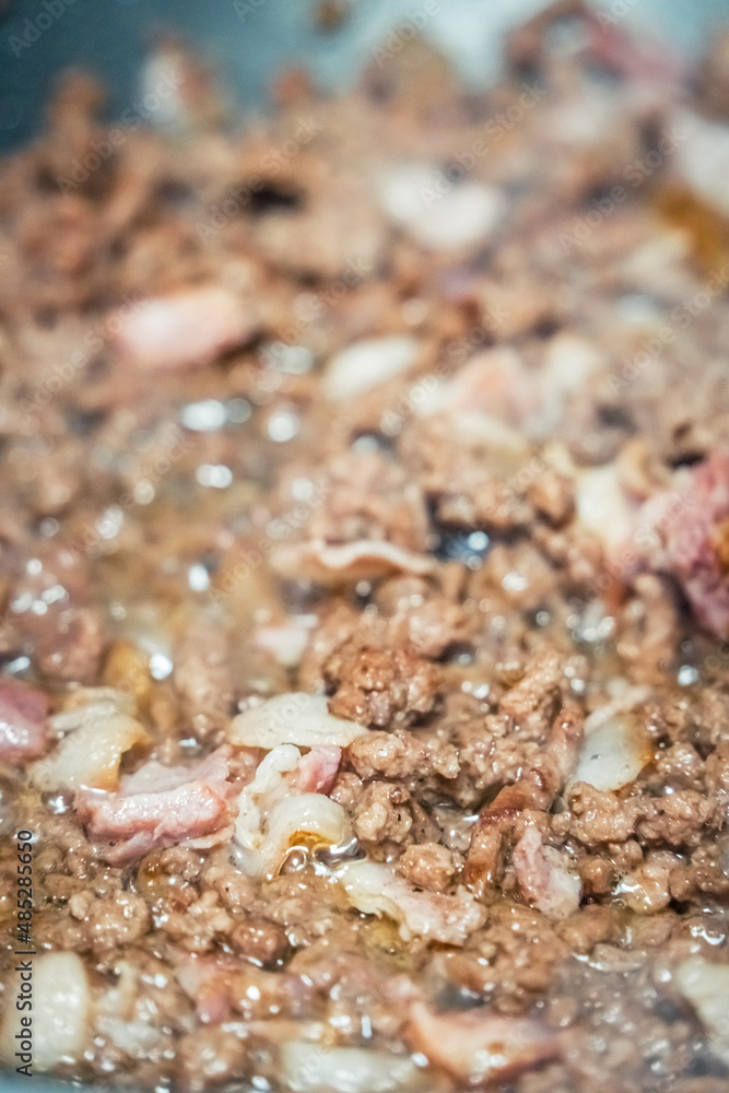 Process of Cooking Mapo Tofu