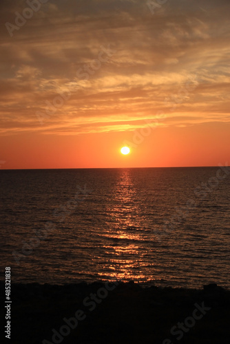 夕日に照らされた海の写真素材 © おぼろ月夜