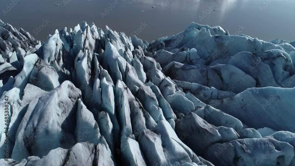 Fjallsárlón outlet glacier, crevasses in glacier, blue patterns. Southeast iceland.
Fjallsárlón outlet glacier, crevasses in glacier, blue patterns. Southeast iceland.