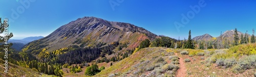 Tableau sur toile Mount Nebo Wilderness Peak 11,933 feet, autumn panoramic views hiking, highest peak in the Wasatch Range of Utah, Uinta National Forest, United States