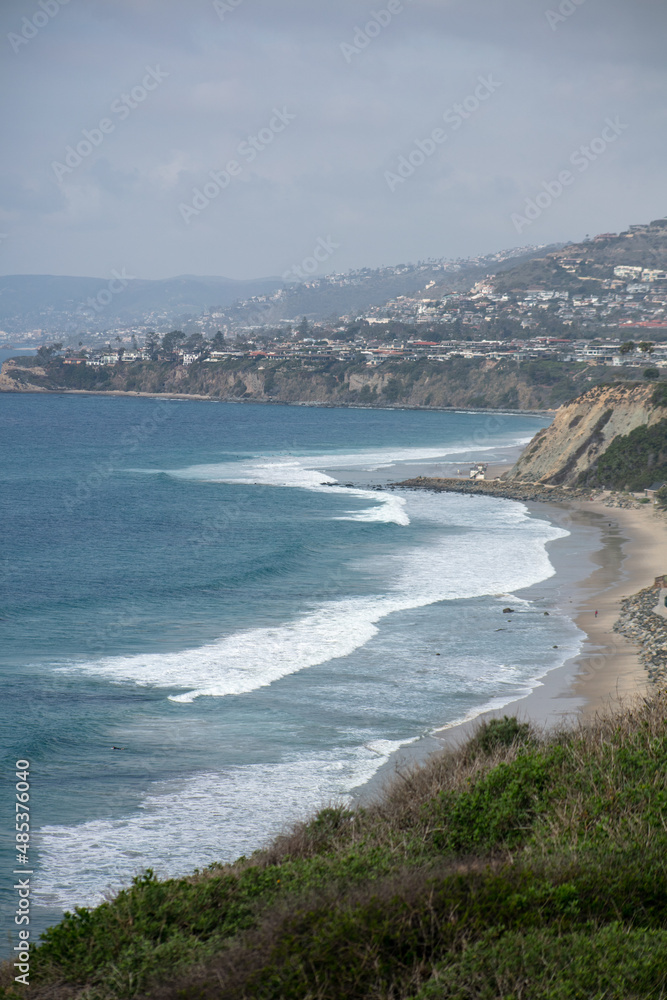 Luxurious Beautiful Residential and Communities with Houses on the Southern California Coastal Sea-cliffs Near Laguna Beach and Dana Point