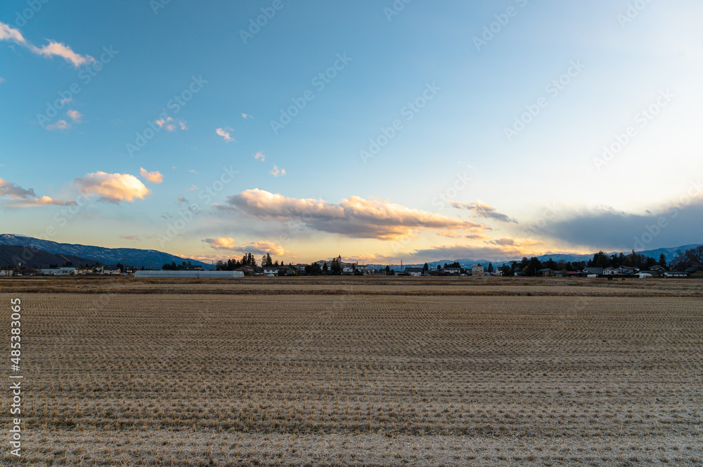夕方の田園風景 安曇野市 夕方の田園風景 安曇野市