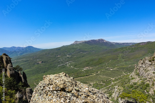 View of the Chatyr-Dag plateau from the top of the Demerdzhi mountain range in Crimea. Russia. © Виктория Балобанова