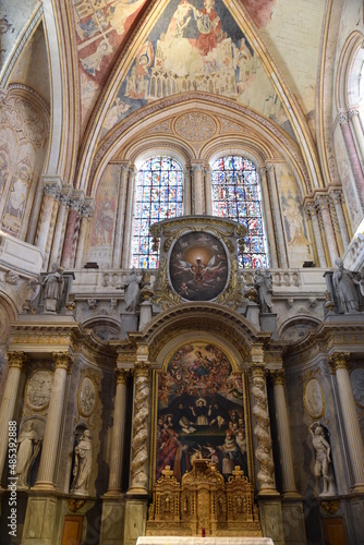 Chapelle de la Cathédrale Saint-Pierre de Poitiers. France © JFBRUNEAU