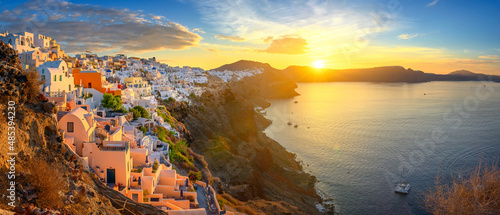Picturesque sunset on famous view resort over Oia town on Santorini island, Greece, Europe. luxury travel. famous travel landscape. Summer holidays. Travel concept background.