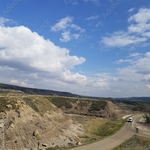 road to the mountains