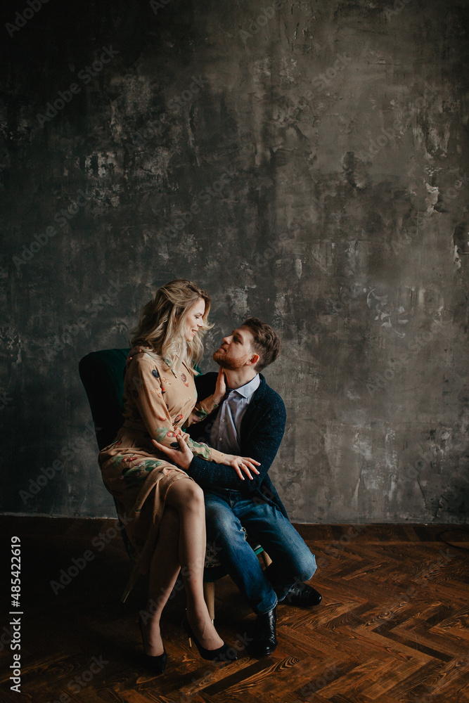Obraz premium Beautiful young couple in love