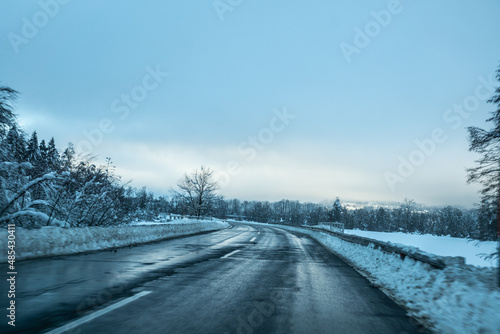 Straße im Winter © Mathias Karner