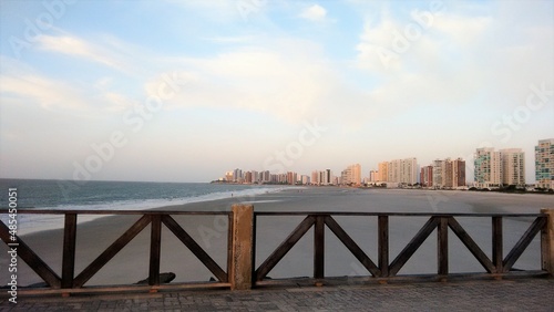 beach and city © Luciano