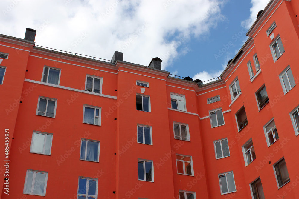 facade of an apartment building