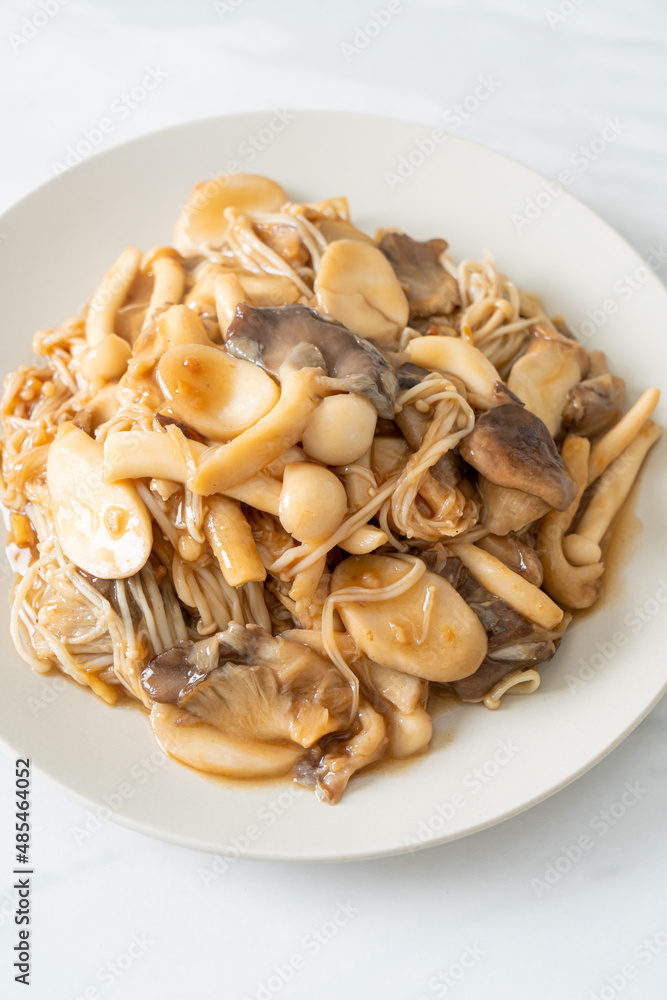 Stir fried mixed mushroom with oyster sauce Stir fried mixed mushroom with oyster sauce