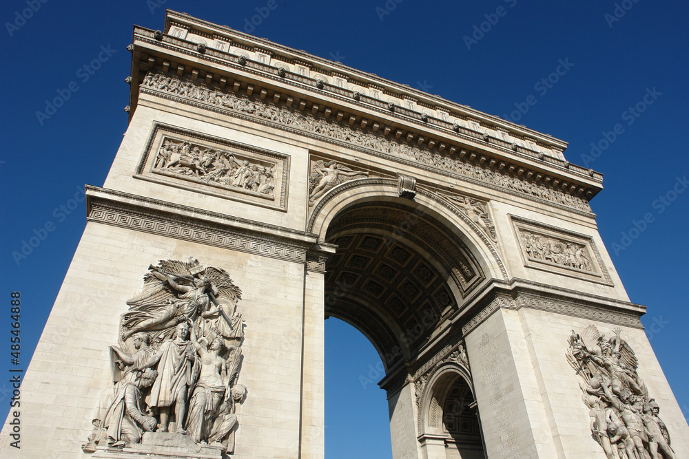 パリのエトワール凱旋門 