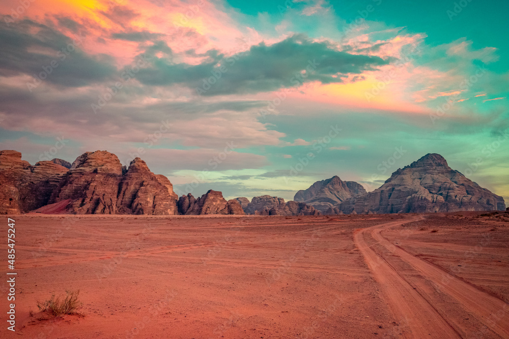 Naklejka premium Scenic Wadi Rum mountains lanscape
