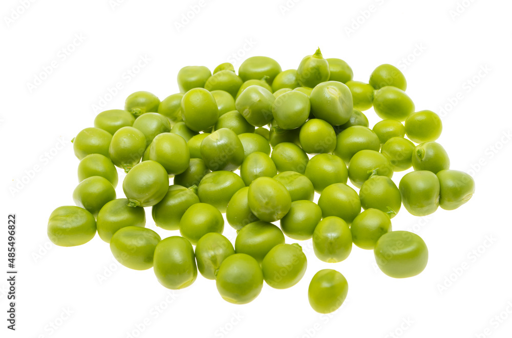 green peas isolated