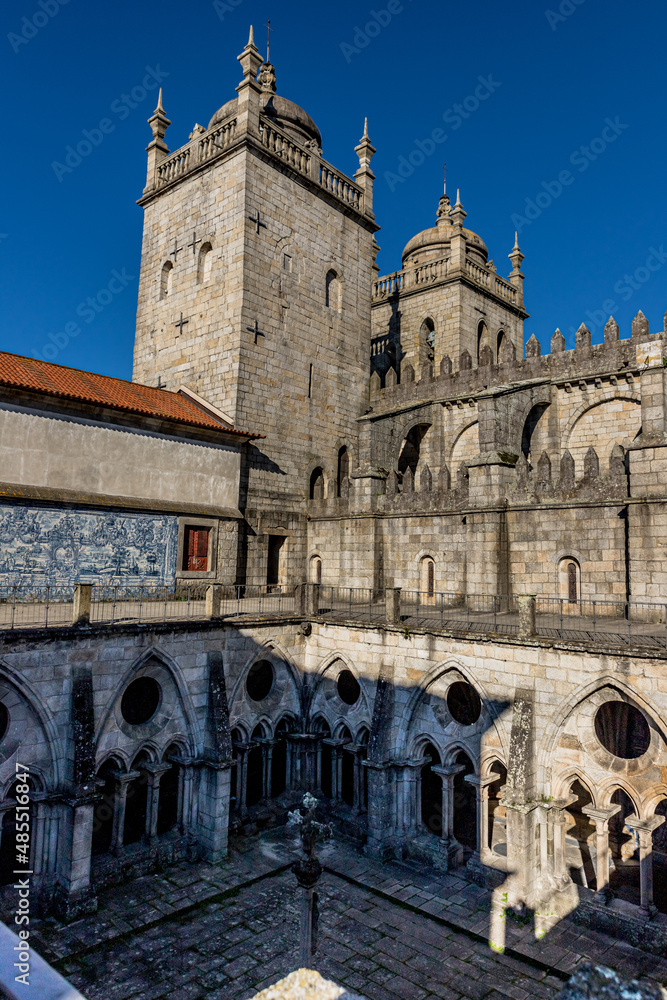 Cloître de la Sé cathédrale de Porto
