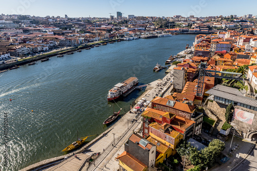Vue sur Porto depuis le Pont Dom-Luís I © Gerald Villena