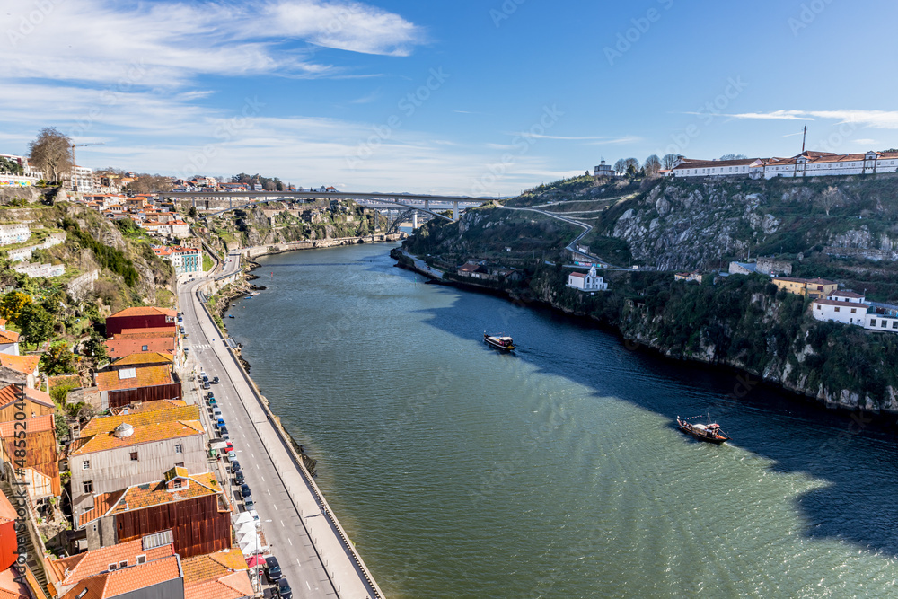 Vue sur Porto depuis le Pont Dom-Luís I