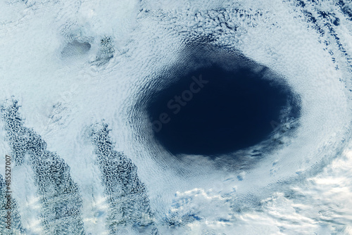 Photos Ozone holes from space