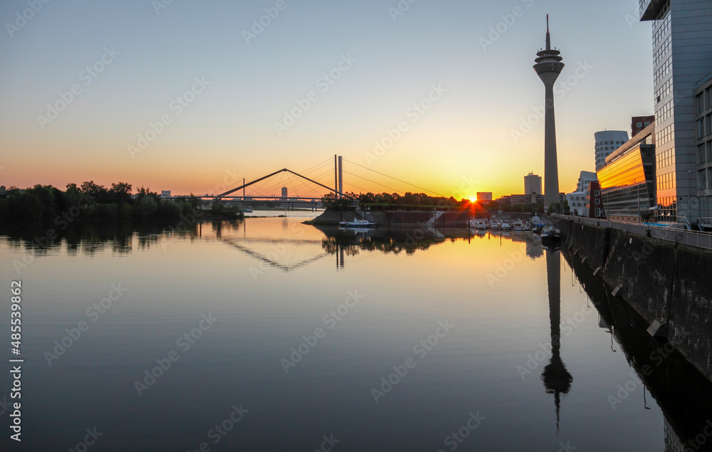 Dusseldorf's Media Harbour, Rhine Tower at sunrise, Düsseldorf, North Rhine Westphalia, Germany Dusseldorf's Media Harbour, Rhine Tower at sunrise, Düsseldorf, North Rhine Westphalia, Germany