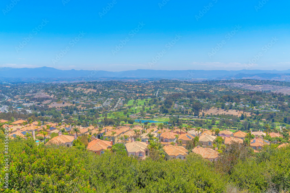 Obraz premium Laguna Niguel community in a high angle view at Southern California