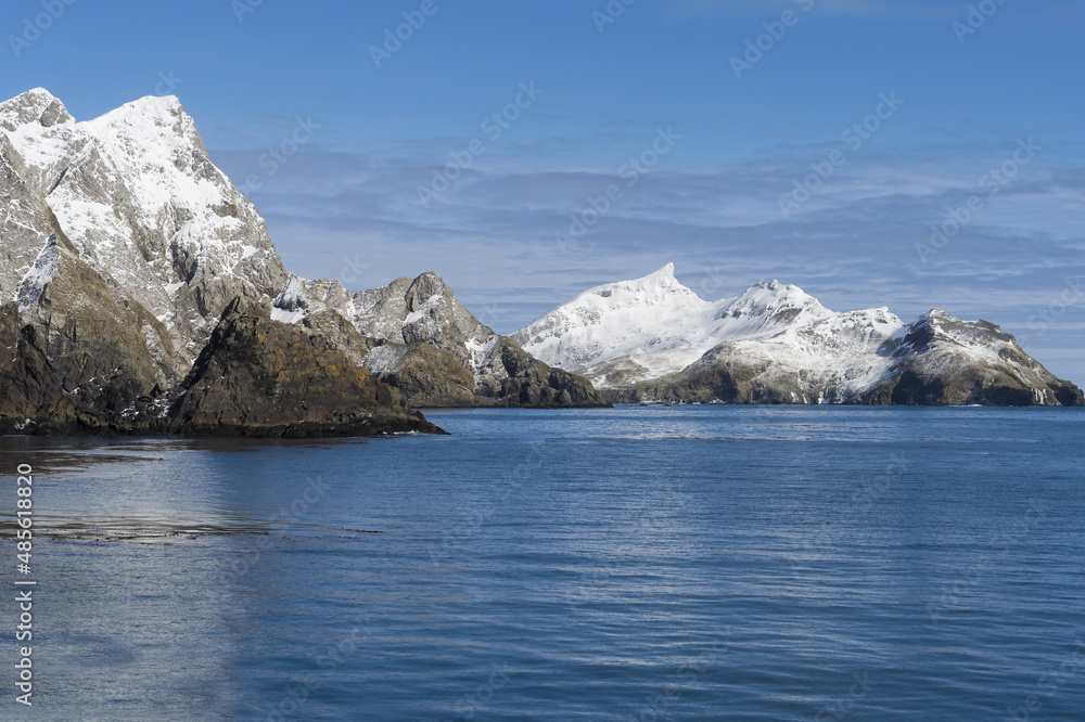 Snow covered mountains, Elsehul Bay, South Georgia Island, Antarctic