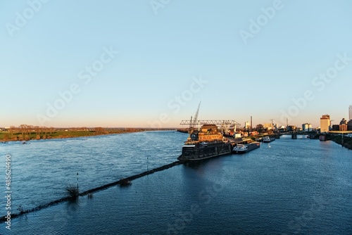 Obraz na płótnie Cargo ship in port, river transport w salonie