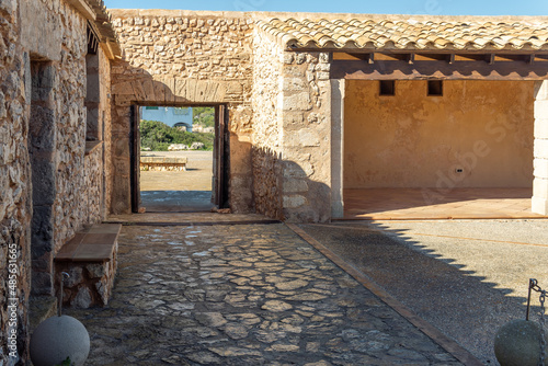 Fotografia Old military building Es Forti in Mallorca island
