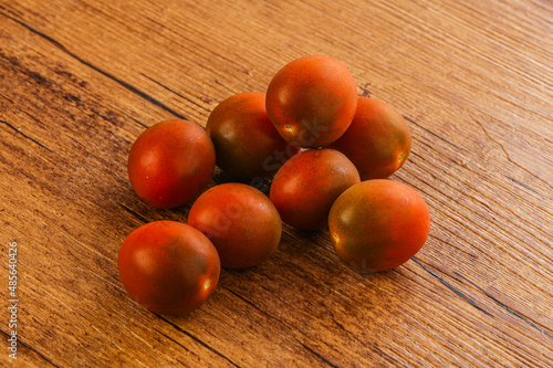 Cherry Kumato - black juicy tomato